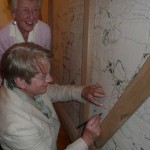 Signing the back